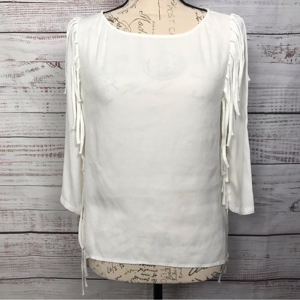 Hale Bob white half sleeve scoop neck size medium‎ blouse